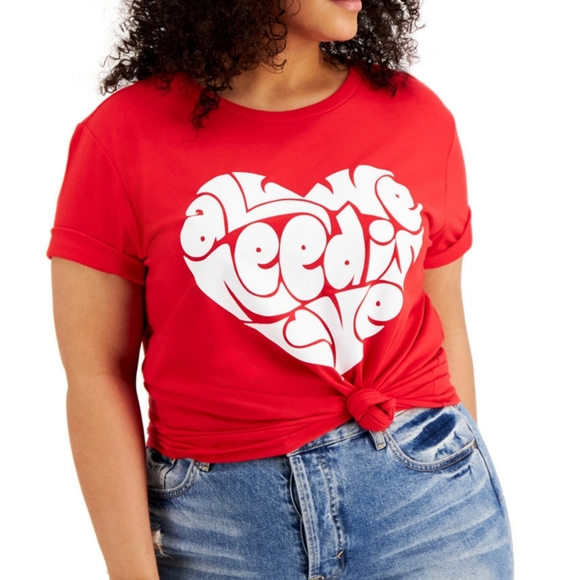 Love Tribe Trendy All you need is Love T-shirt - Picture 3 of 3
